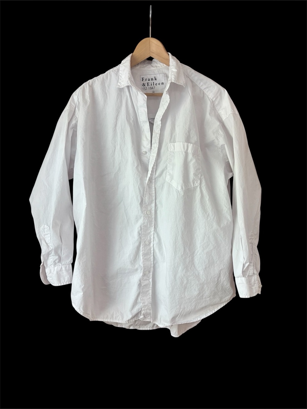 Frank & Eileen White Oversized Button Down Shirt. XS